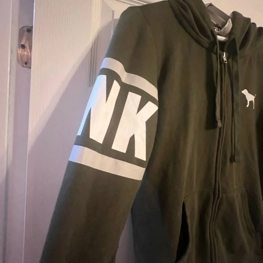 PINK Victoria Secret olive green zip up hoody size‎ XS